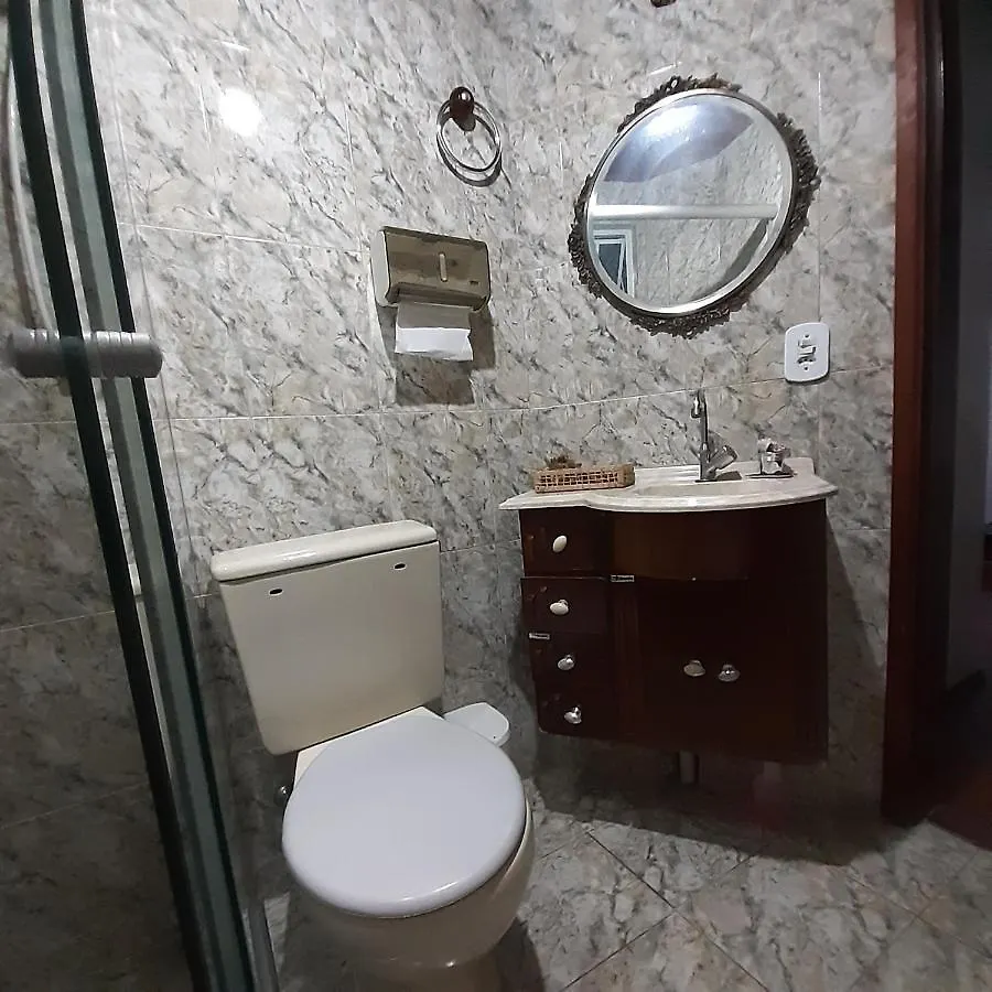Homestay Silverios Suites Da Montanha Campos do Jordao